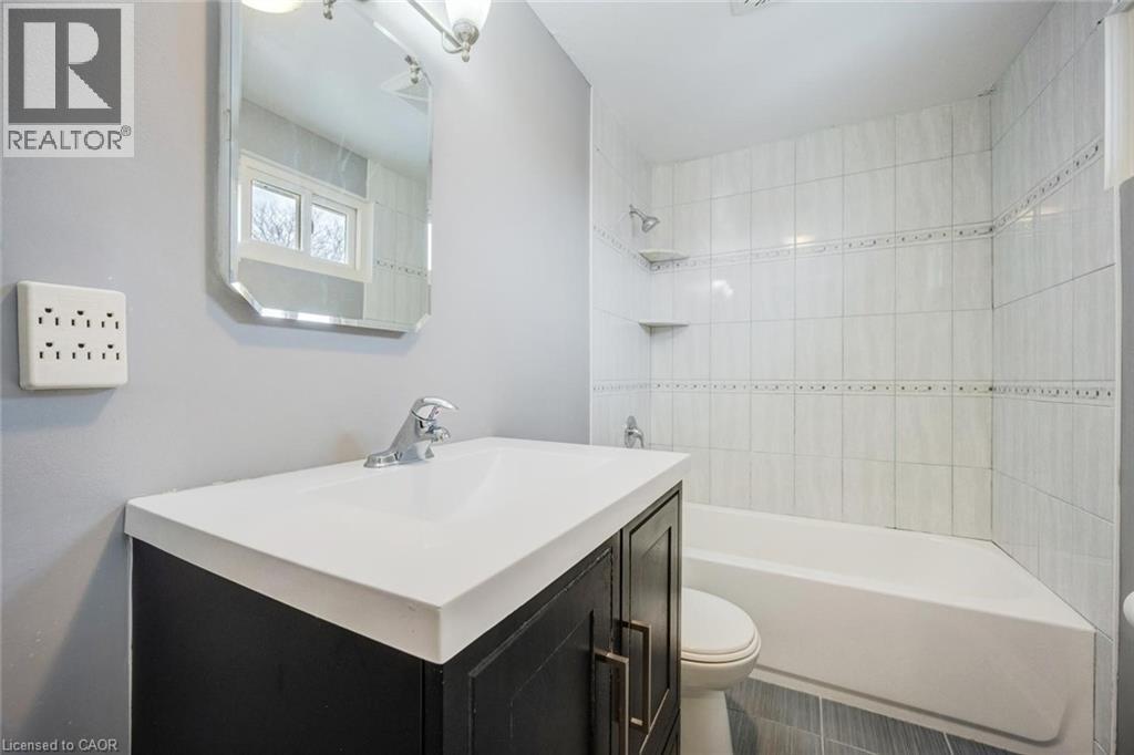 84 Sutherland Avenue, Brampton, Ontario  L6V 2H7 - Photo 24 - 40823808