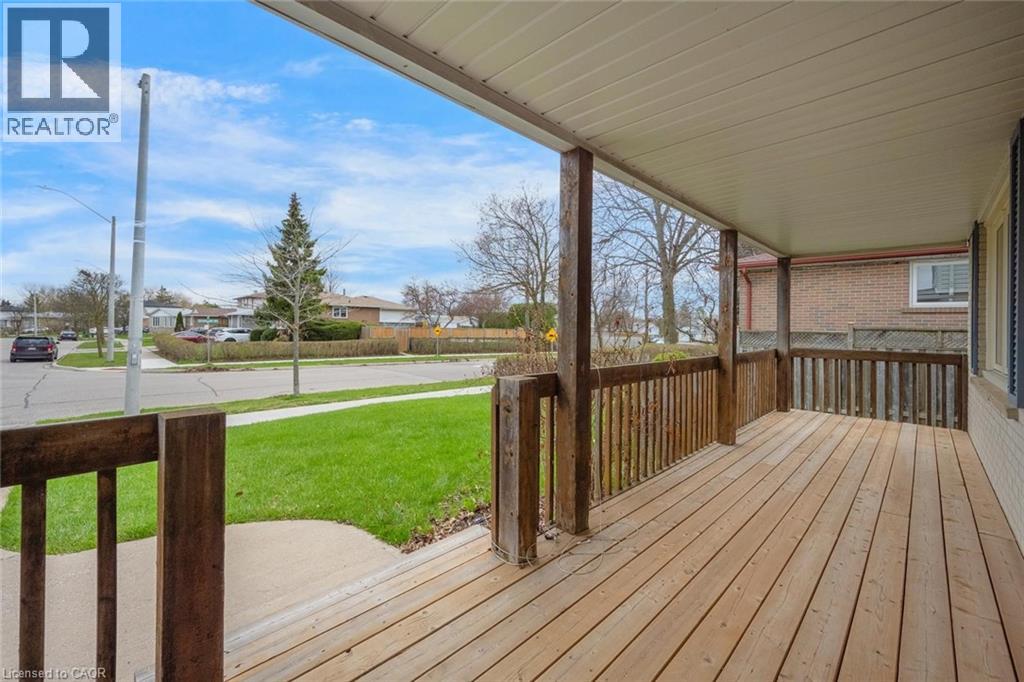 84 Sutherland Avenue, Brampton, Ontario  L6V 2H7 - Photo 4 - 40823808