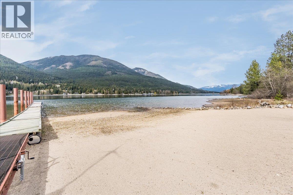 664 Ainslie Road, Harrop, British Columbia  V1L 6P6 - Photo 13 - 10384831