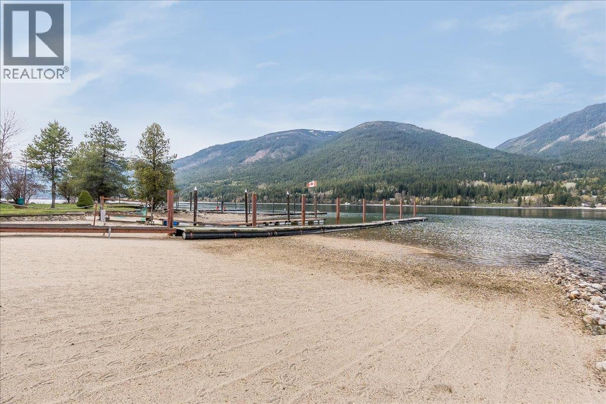 664 Ainslie Road, Harrop, British Columbia  V1L 6P6 - Photo 15 - 10384831