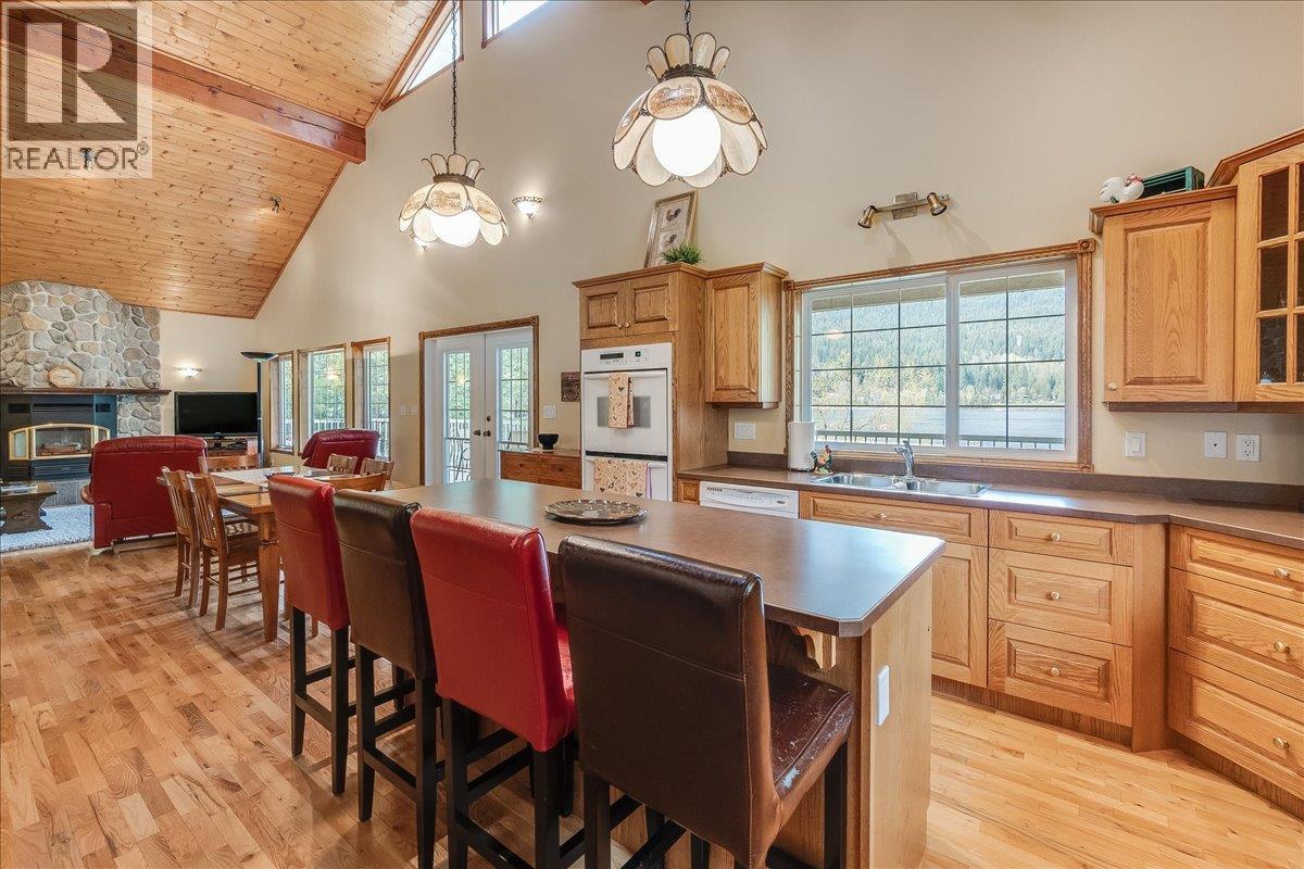 664 Ainslie Road, Harrop, British Columbia  V1L 6P6 - Photo 46 - 10384831