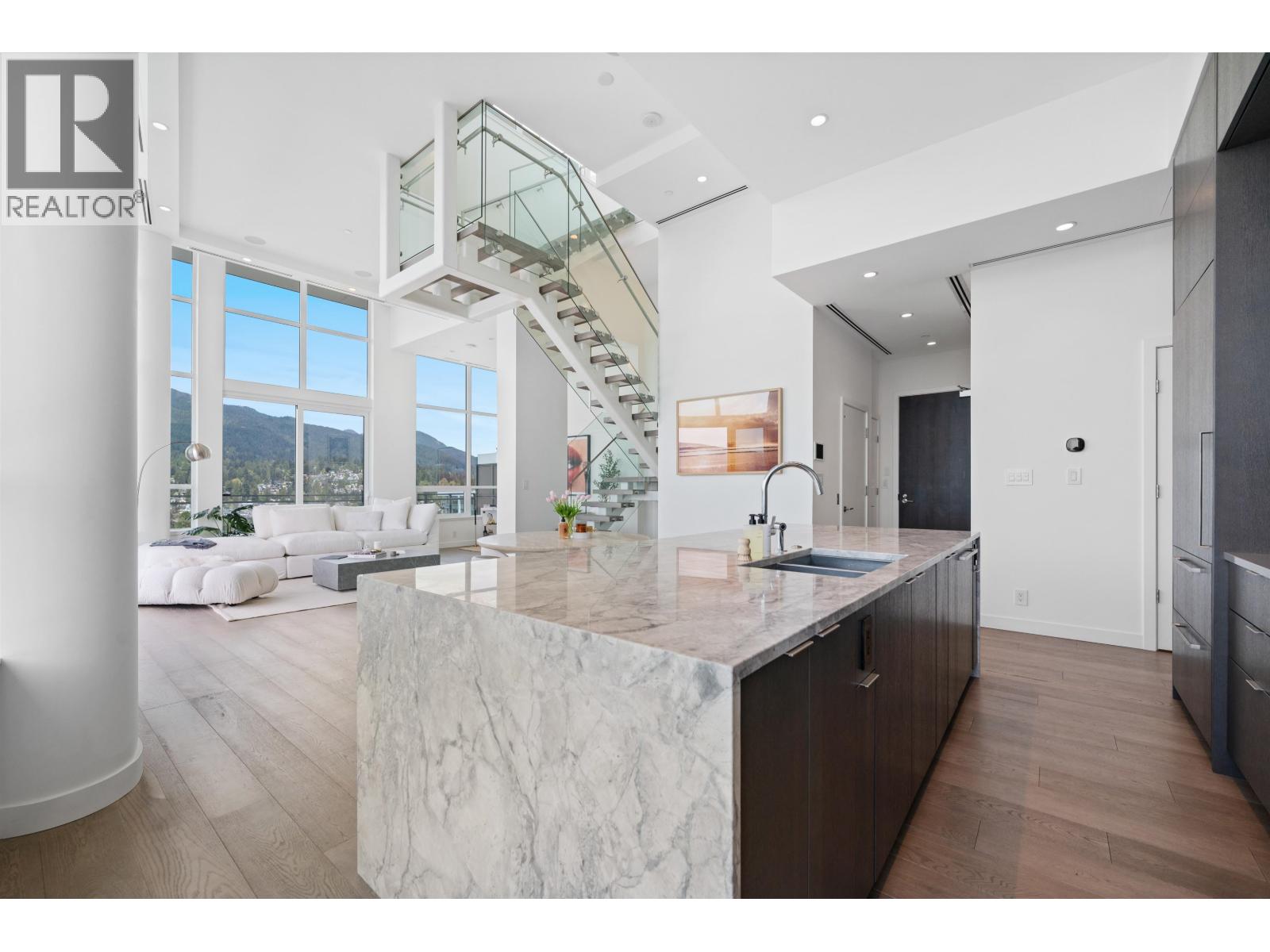 2403 125 E 14th Street, North Vancouver, British Columbia  V7L 0E6 - Photo 38 - R3116503