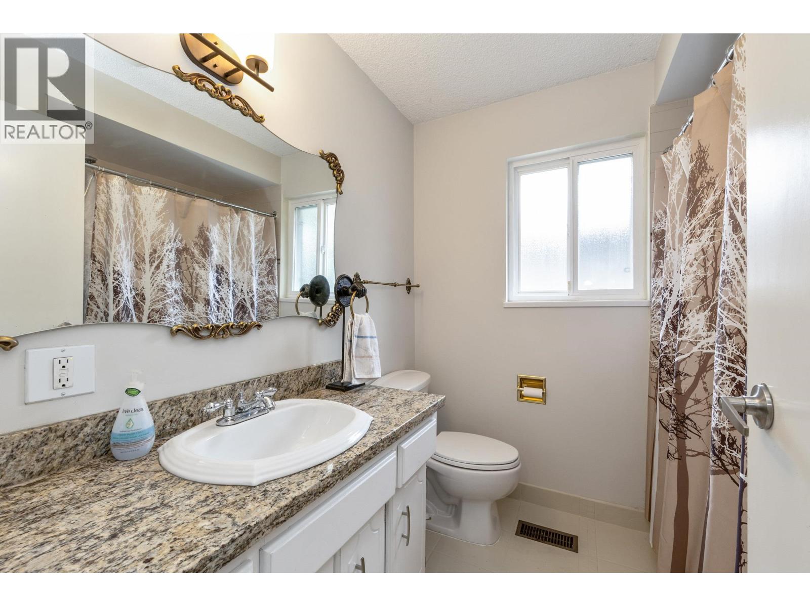 320 Gloucester Court, Coquitlam, British Columbia  V3K 5S5 - Photo 20 - R3116034