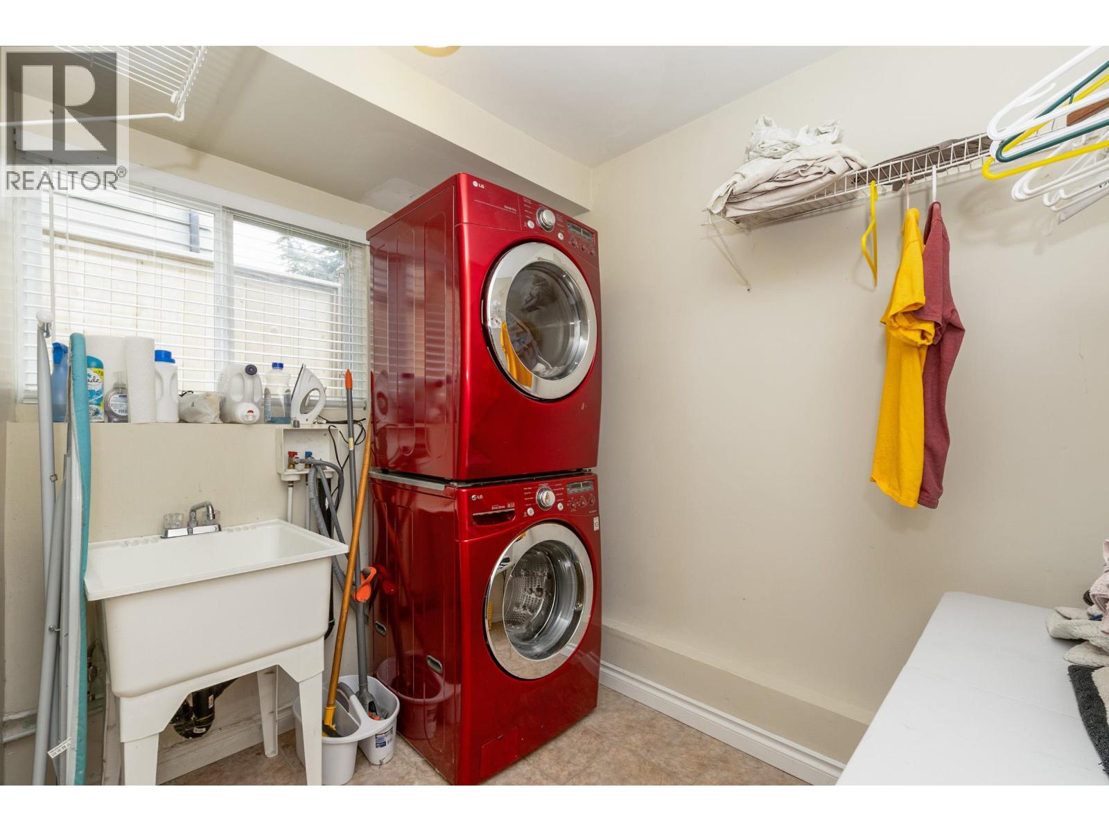 320 Gloucester Court, Coquitlam, British Columbia  V3K 5S5 - Photo 29 - R3116034