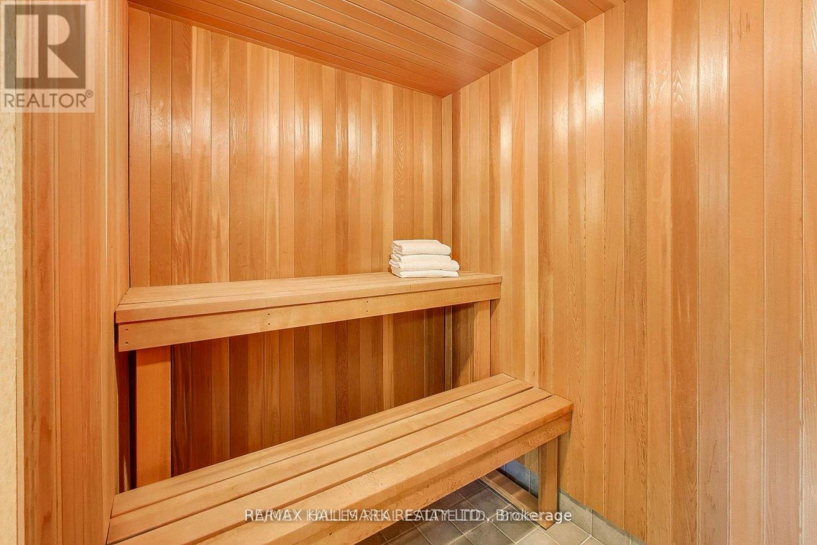 1810 - 381 Front Street W, Toronto, Ontario  M5V 3R8 - Photo 32 - C13050664