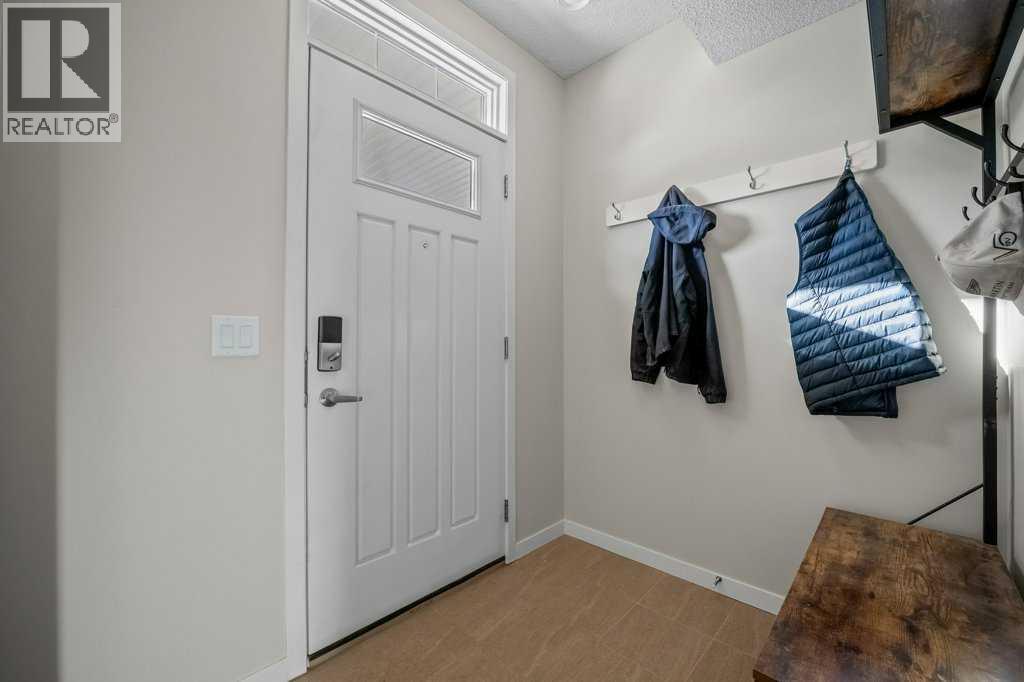 209 New Brighton Walk Se, Calgary, Alberta  T2Z 5C7 - Photo 3 - A2287558