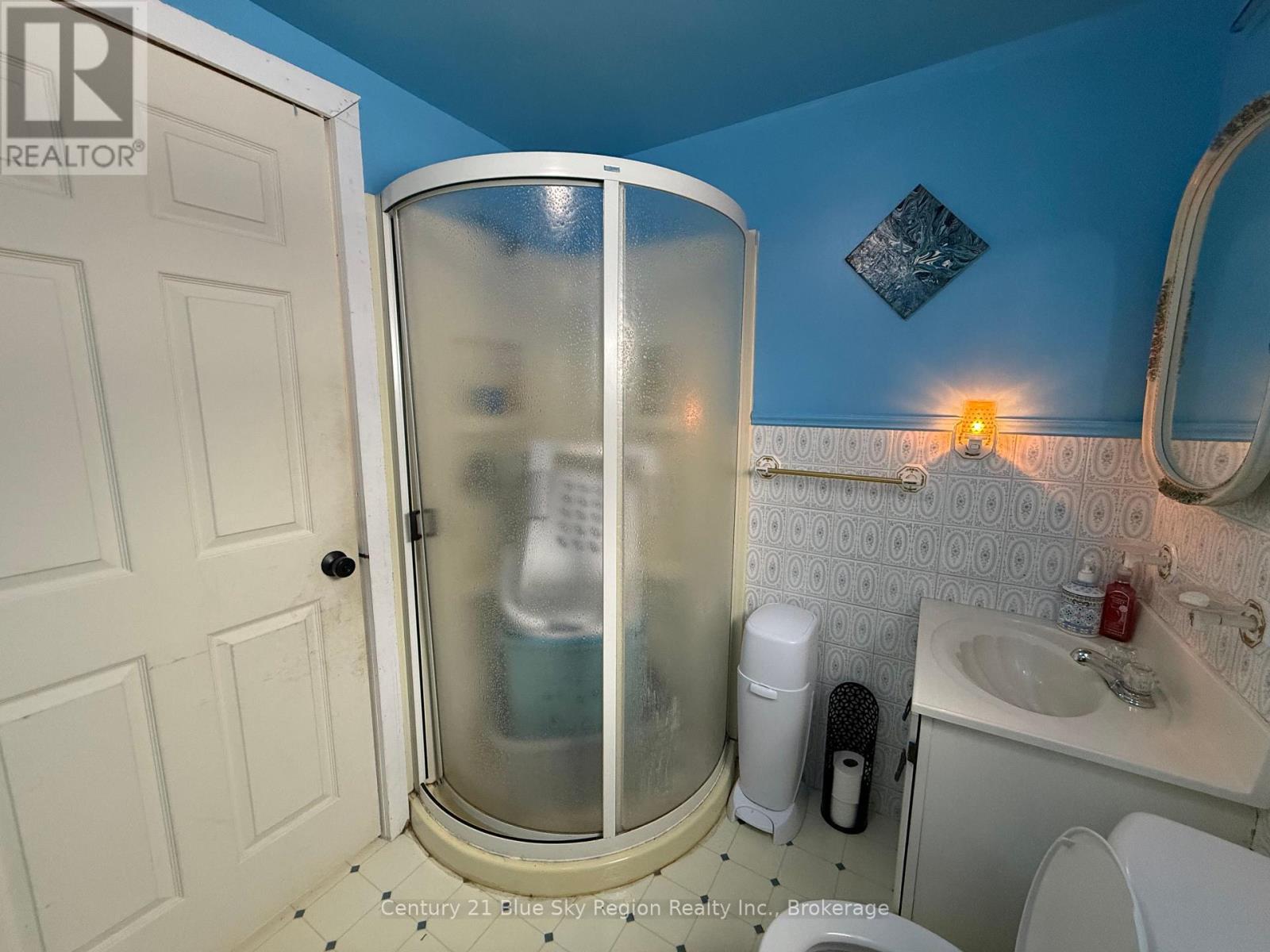 165 Nipissing Street, West Nipissing, Ontario  P2B 1K2 - Photo 12 - X12881484