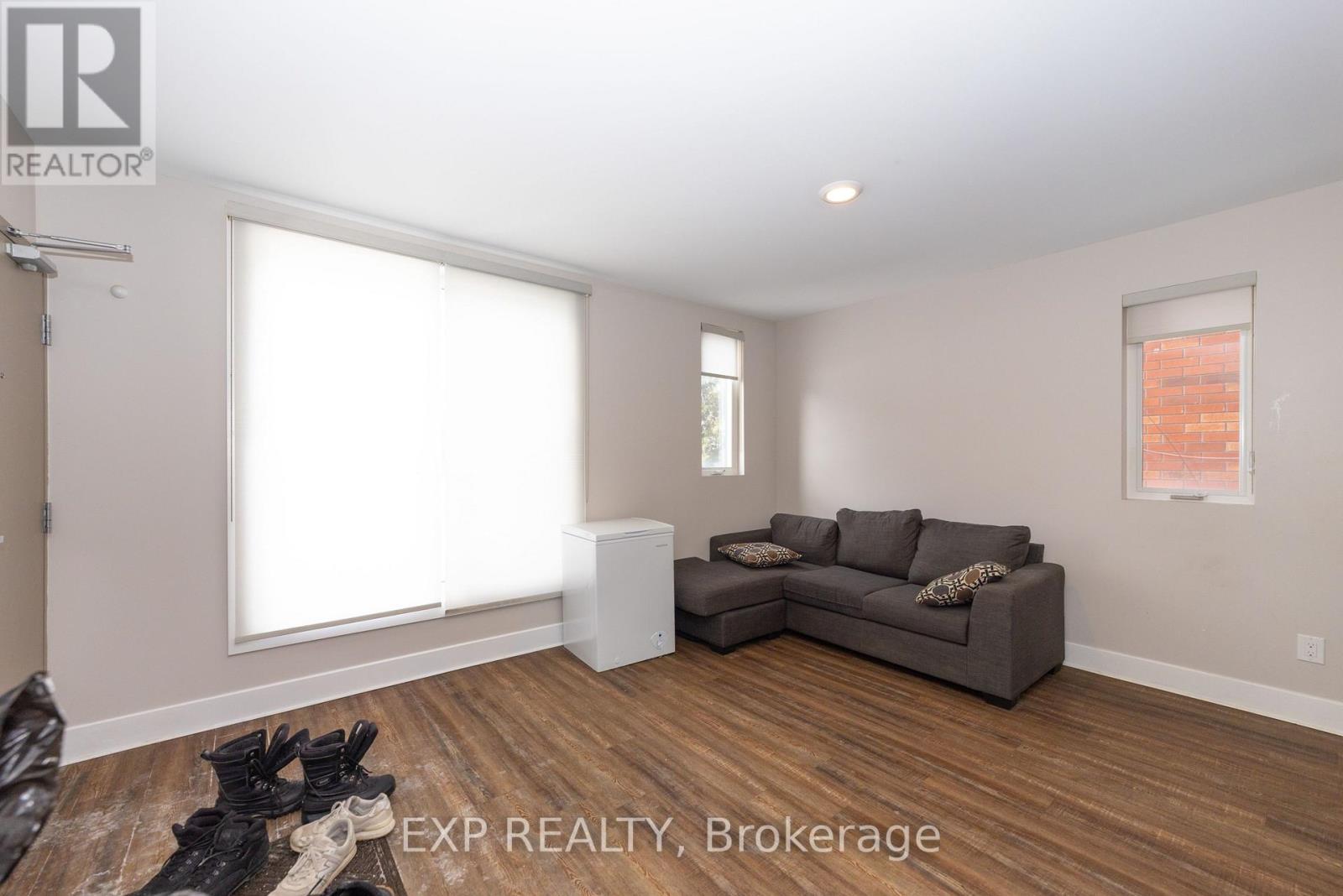 59 Concord Street N, Ottawa, Ontario  K1S 0Y5 - Photo 19 - X13039300