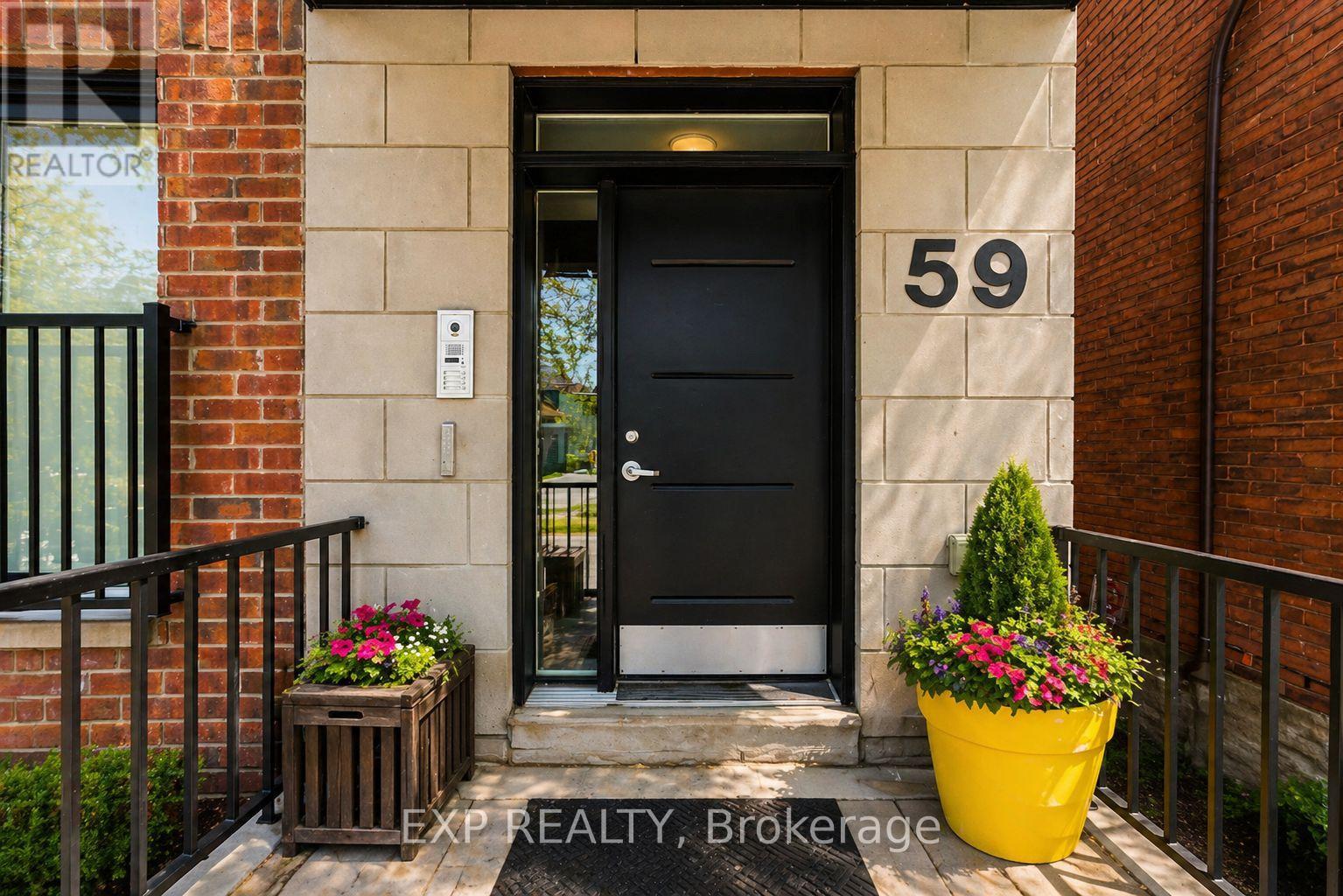 59 Concord Street N, Ottawa, Ontario  K1S 0Y5 - Photo 3 - X13039300