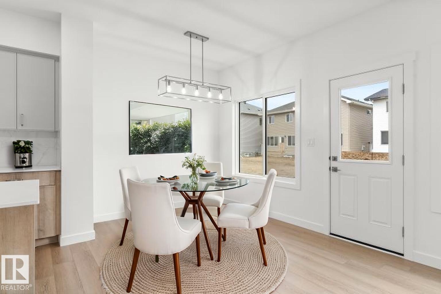 924 18 Av NW, Edmonton, Alberta  T6T 2X4 - Photo 11 - E4477894