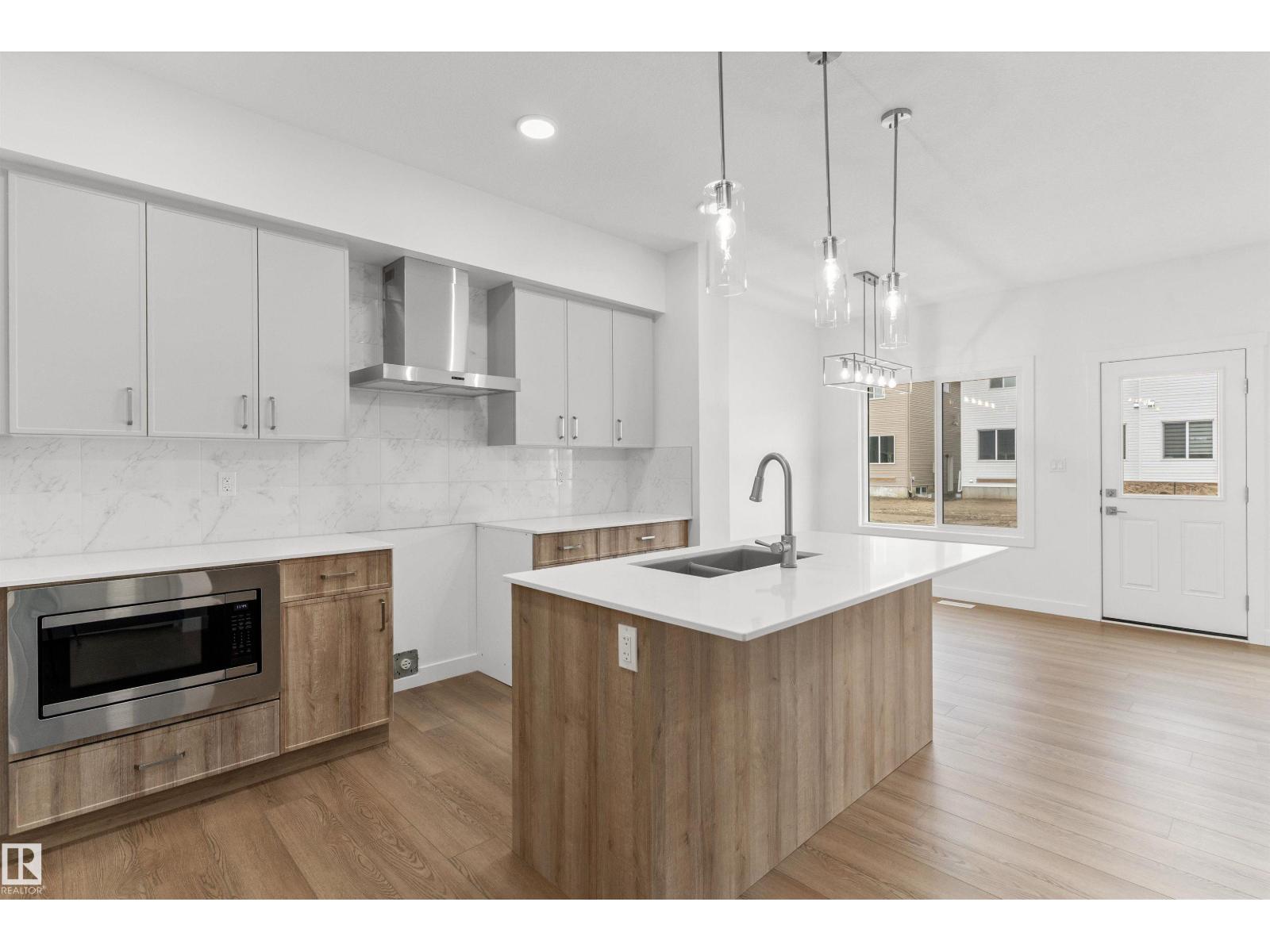 924 18 Av NW, Edmonton, Alberta  T6T 2X4 - Photo 16 - E4477894