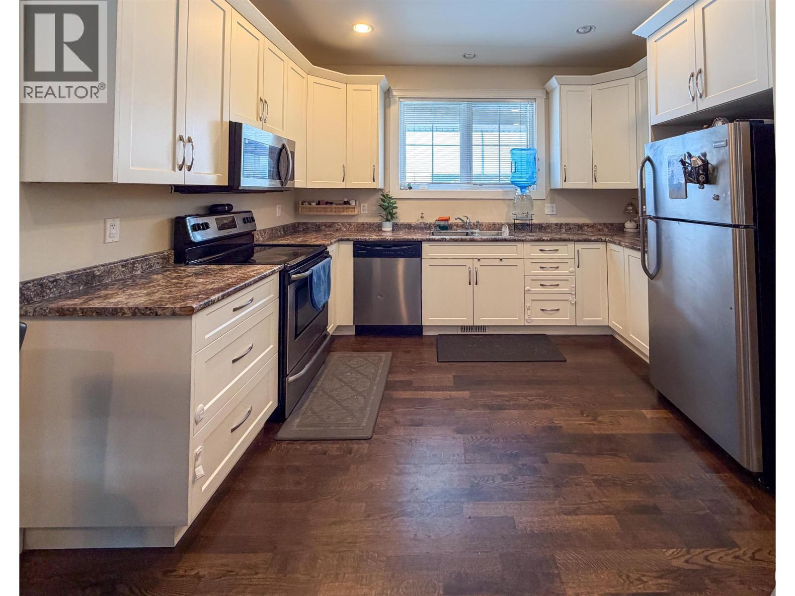 10611 109a Street, Fort St. John, British Columbia  V1J 0L2 - Photo 10 - R3107653