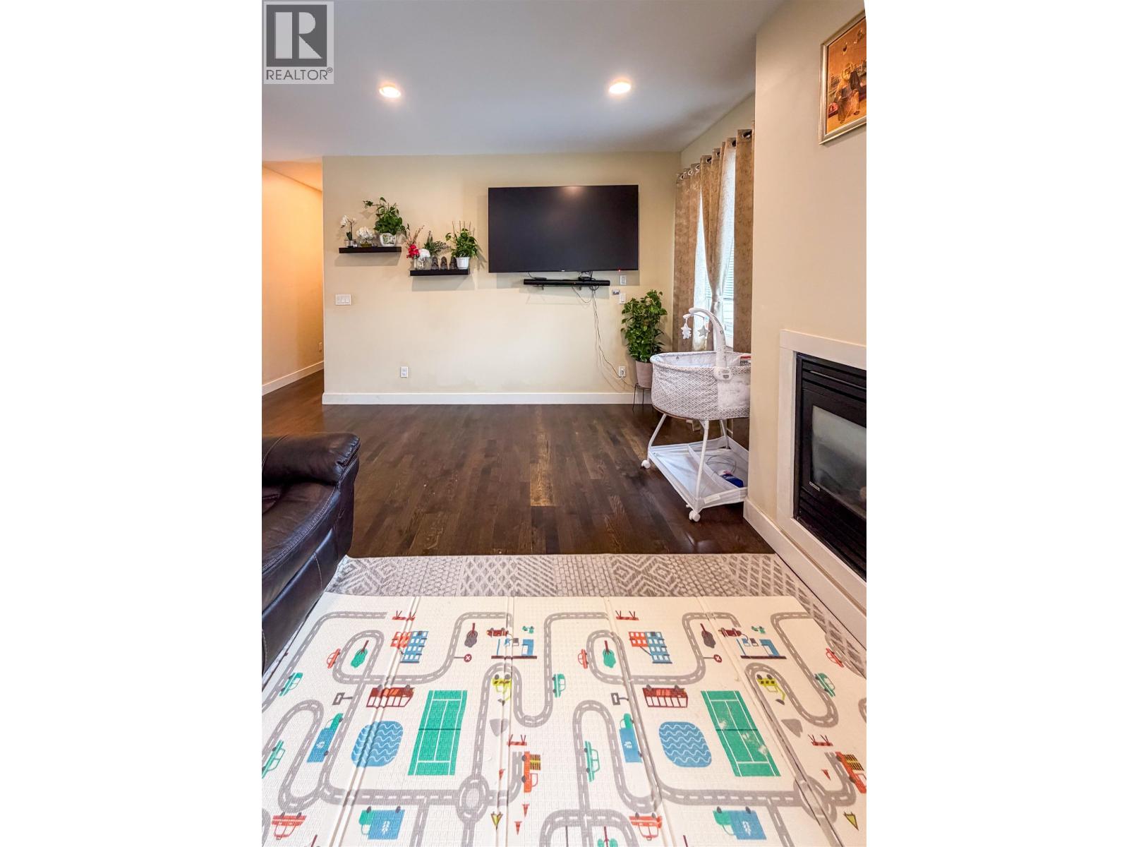 10611 109a Street, Fort St. John, British Columbia  V1J 0L2 - Photo 5 - R3107653