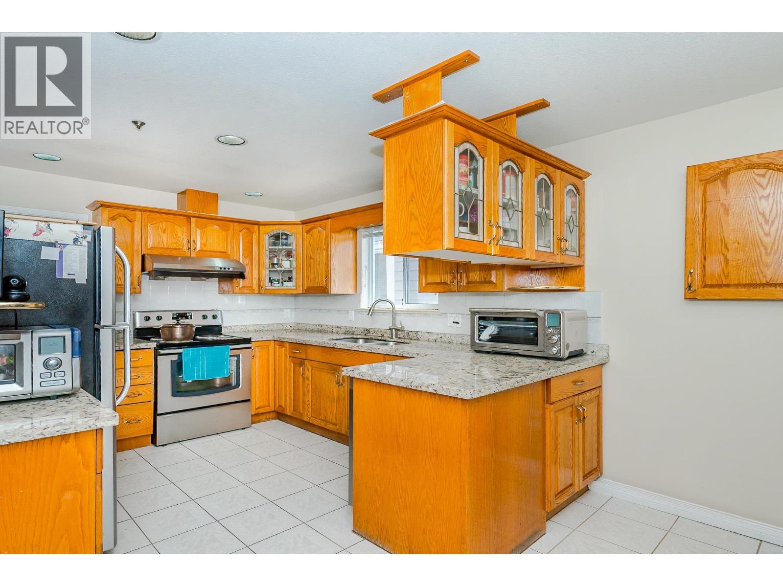 927 E 50th Avenue, Vancouver, British Columbia  V5X 1B6 - Photo 9 - R3114942