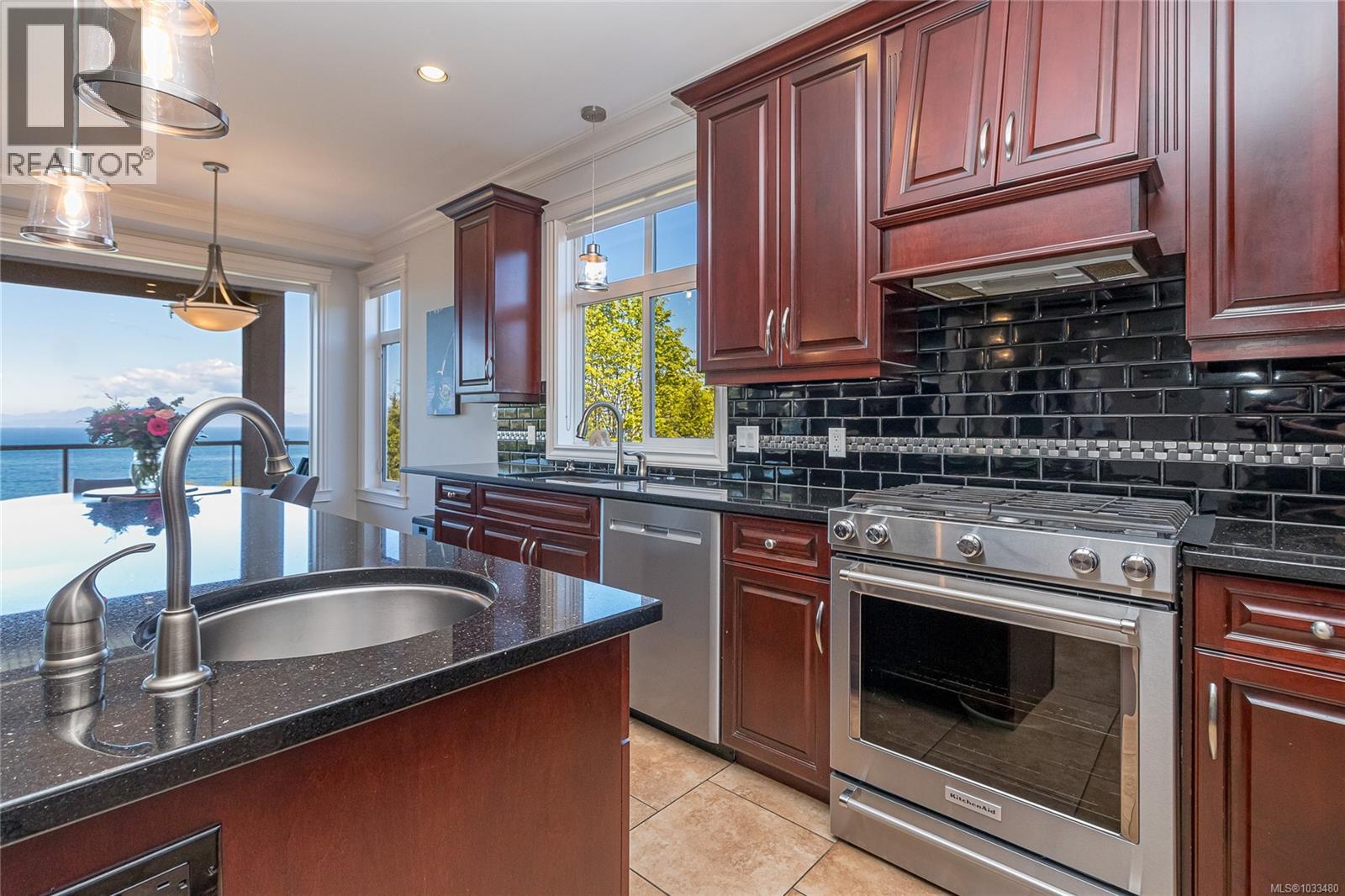 6063 Breonna Dr, Nanaimo, British Columbia  V9V 1G1 - Photo 15 - 1033480