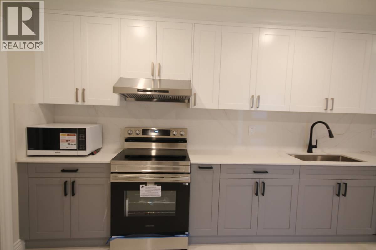 Rental Suite 1395 Camridge Road, West Vancouver, British Columbia  V7S 2M7 - Photo 4 - R3114252