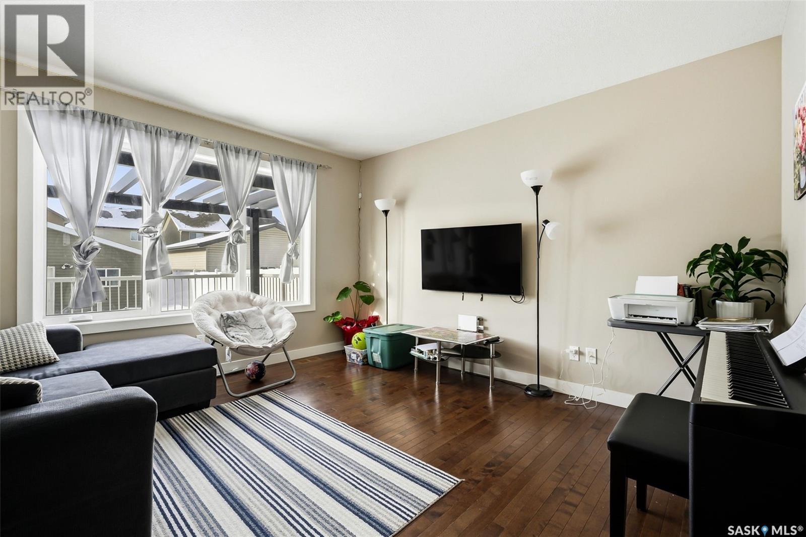 3669 Green Bank Road, Regina, Saskatchewan  S4V 1M2 - Photo 2 - SK034090