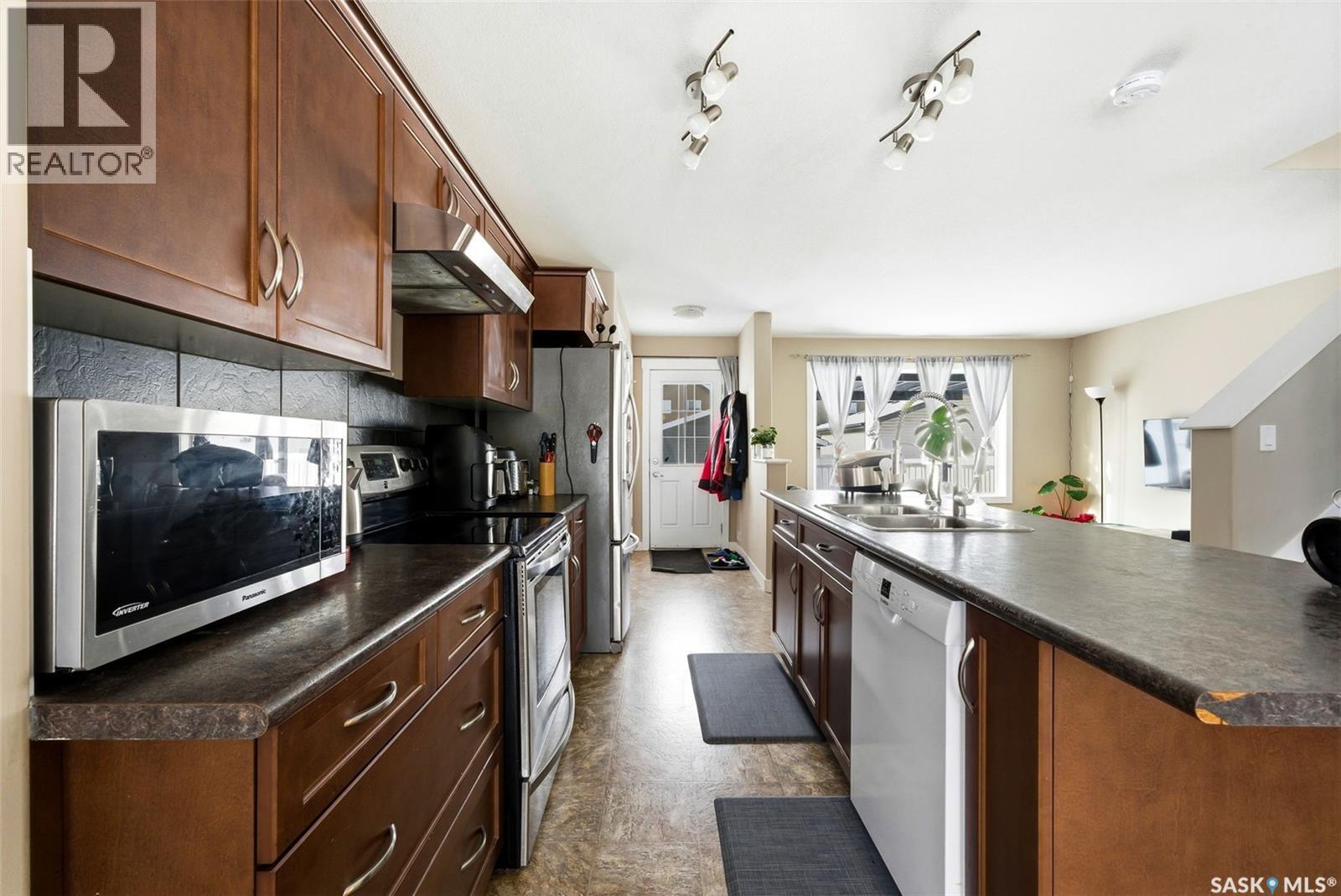 3669 Green Bank Road, Regina, Saskatchewan  S4V 1M2 - Photo 6 - SK034090