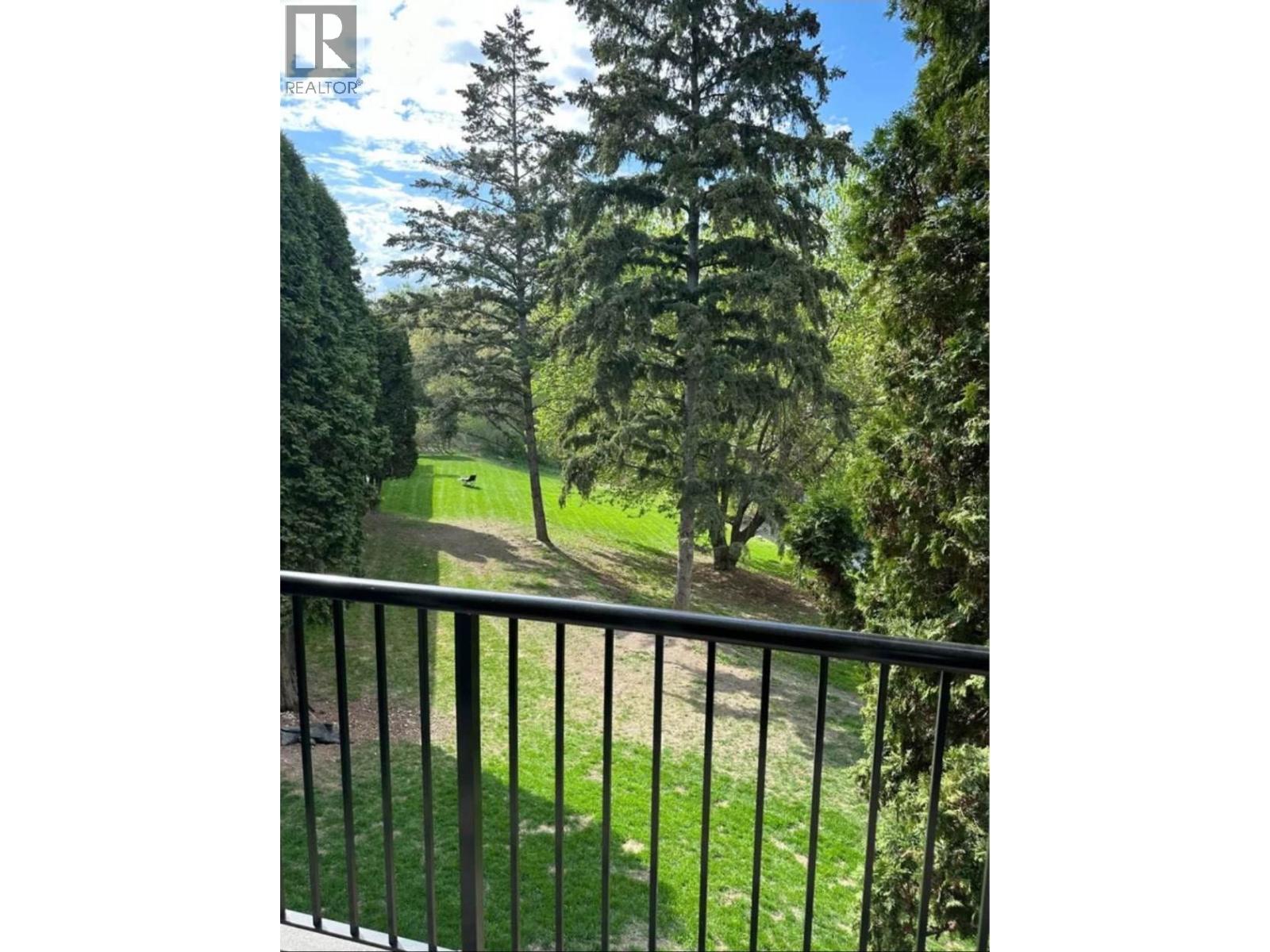 3413 Okanagan Avenue Unit# 33, Vernon, British Columbia  V1T 1K5 - Photo 2 - 10377496