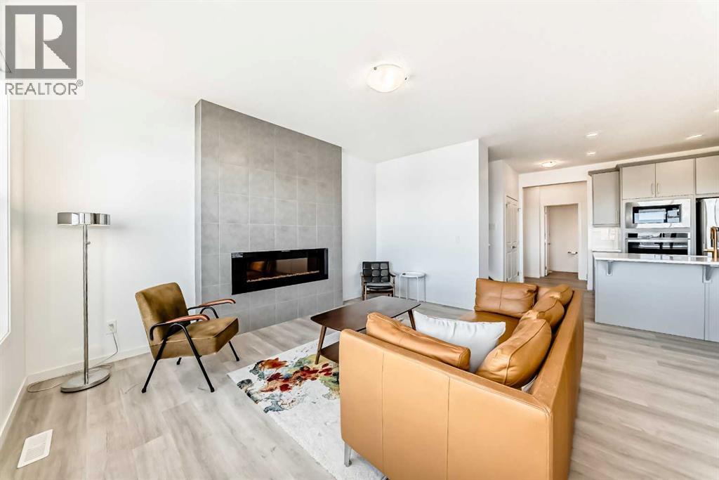 289 Crestmont Drive SW, Calgary, Alberta  T3B 6G9 - Photo 18 - A2287665