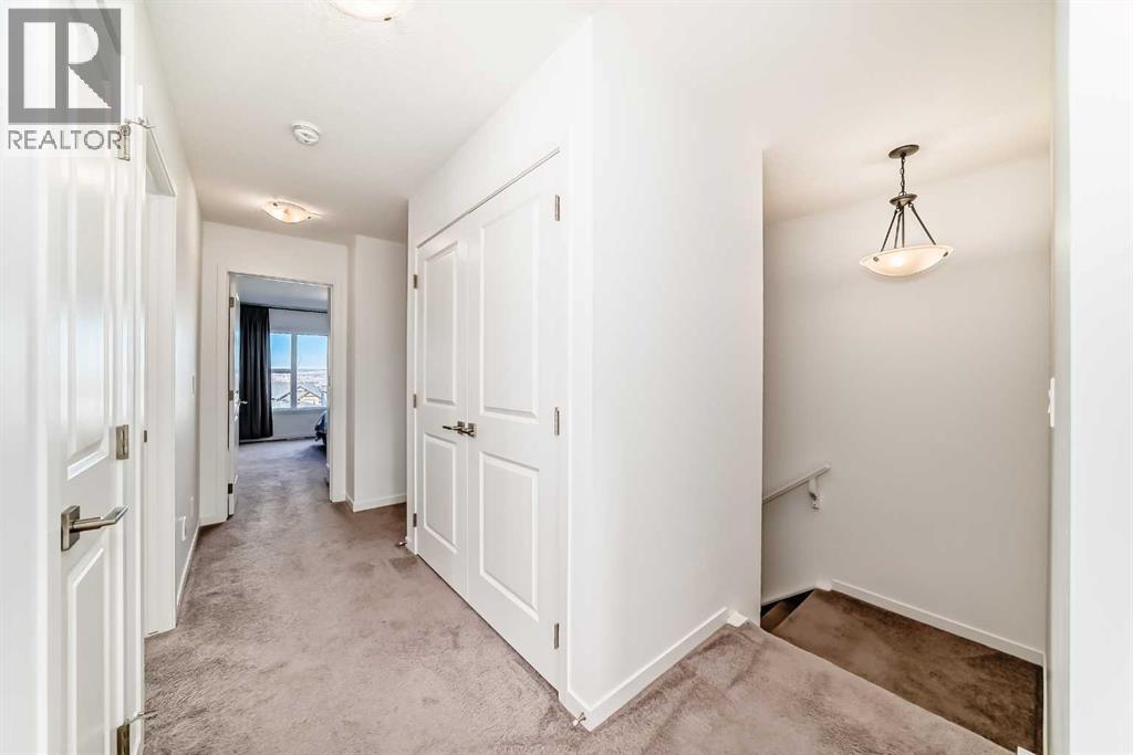 289 Crestmont Drive SW, Calgary, Alberta  T3B 6G9 - Photo 32 - A2287665