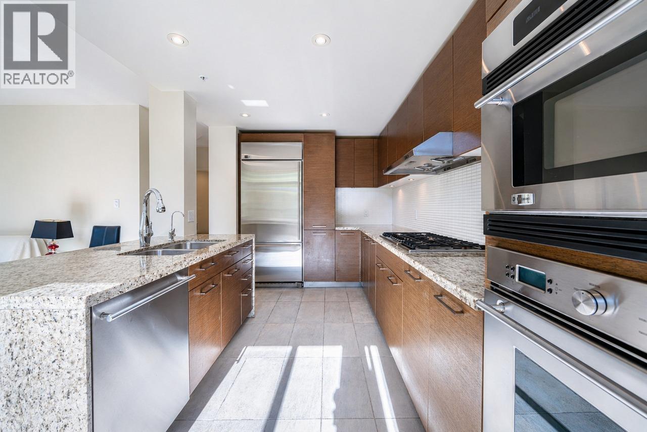 110 6018 Iona Drive, Vancouver, British Columbia  V6T 2L1 - Photo 3 - R3116468