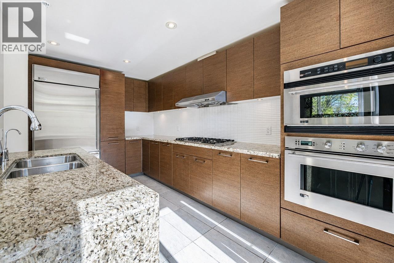 110 6018 Iona Drive, Vancouver, British Columbia  V6T 2L1 - Photo 6 - R3116468