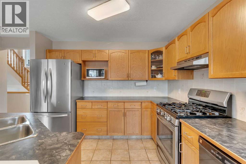 52 Covewood Green Ne, Calgary, Alberta  T3K 5G5 - Photo 16 - A2296226