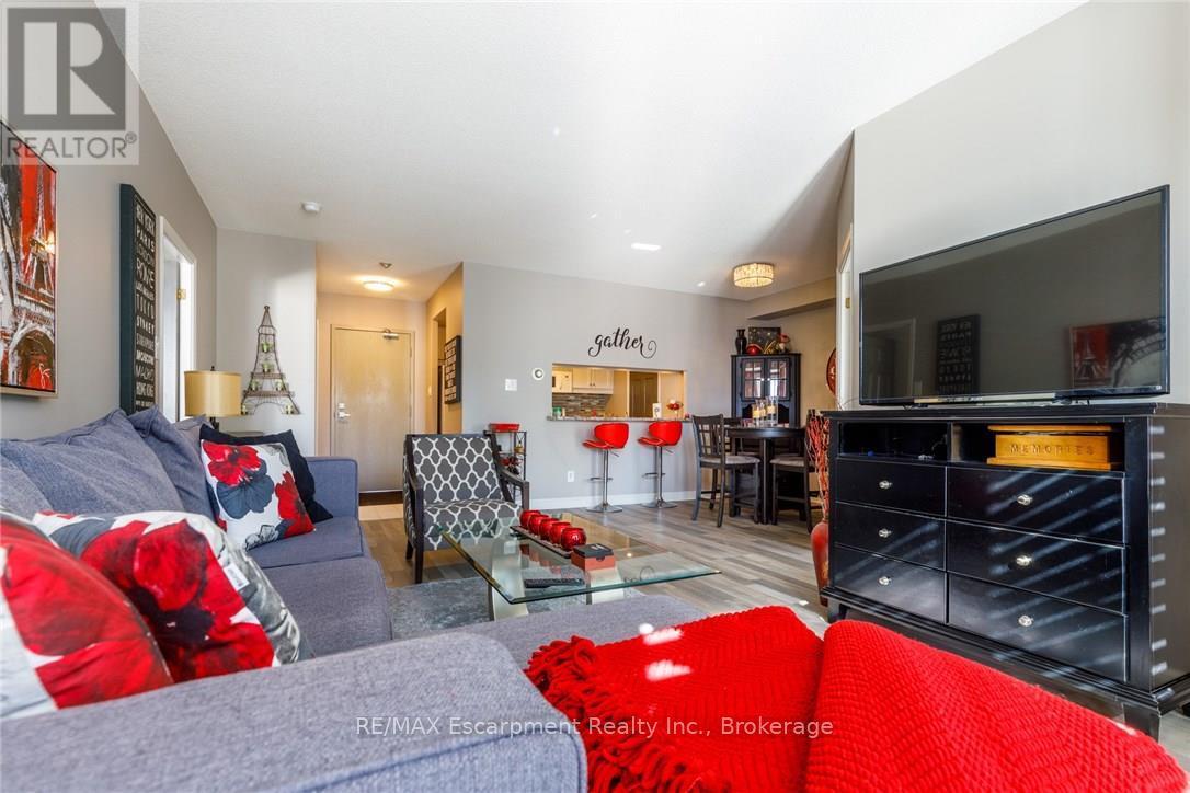 408 - 430 Pearl Street, Burlington, Ontario  L7R 4J8 - Photo 4 - W13050730