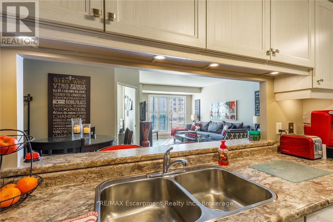 408 - 430 Pearl Street, Burlington, Ontario  L7R 4J8 - Photo 9 - W13050730