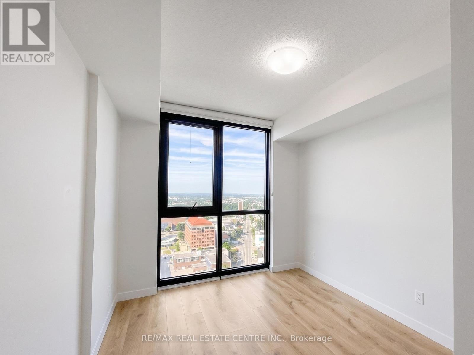 2505 - 60 Frederick Street, Kitchener, Ontario  N2H 0C7 - Photo 9 - X13006842