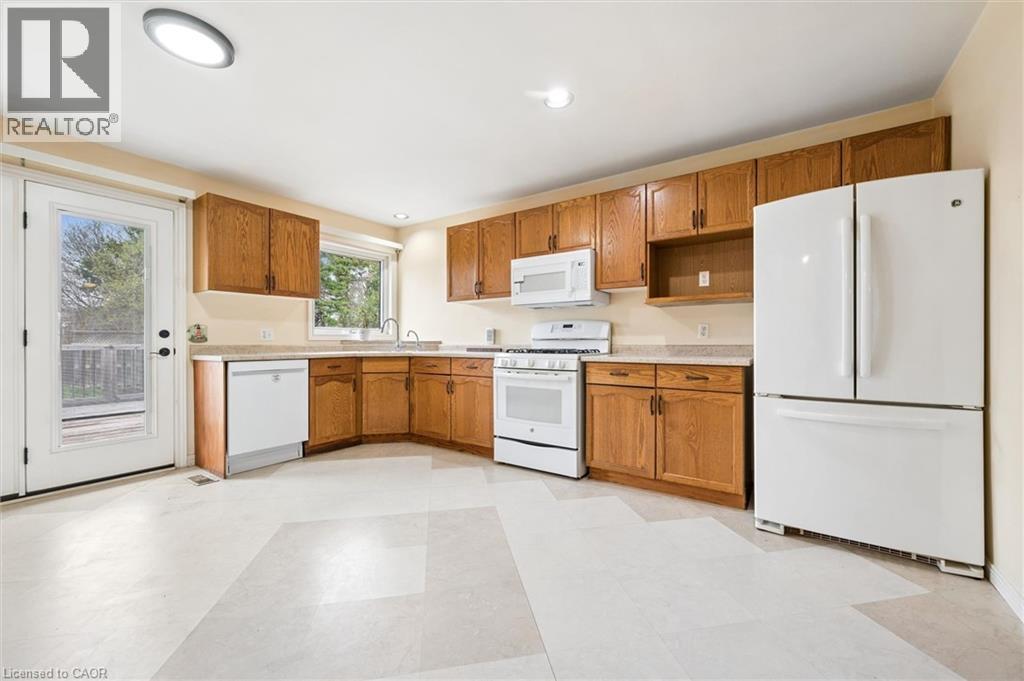 576 Thorndale Drive, Waterloo, Ontario  N2T 2P9 - Photo 10 - 40824728