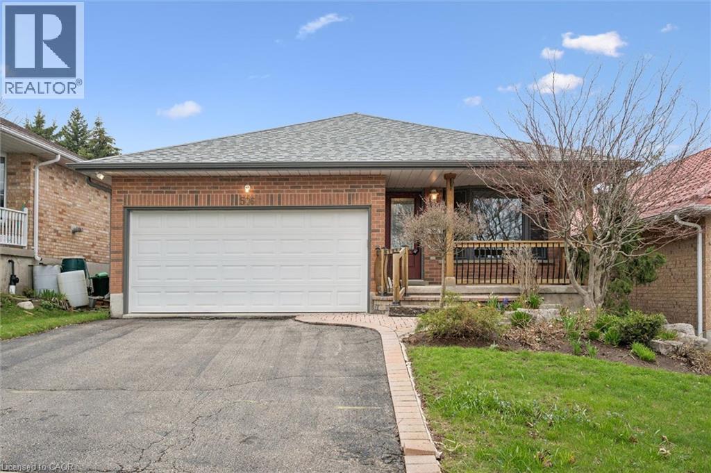 576 Thorndale Drive, Waterloo, Ontario  N2T 2P9 - Photo 2 - 40824728