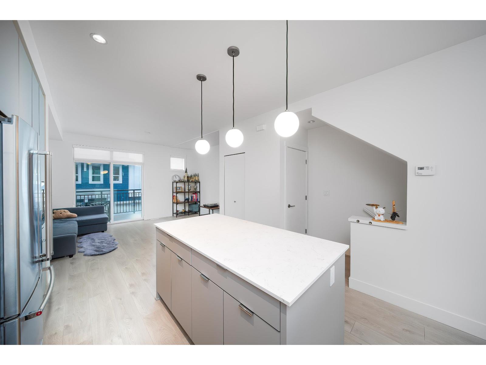 76 16561 17a Avenue, Surrey, British Columbia  V3Z 1J3 - Photo 6 - R3116387