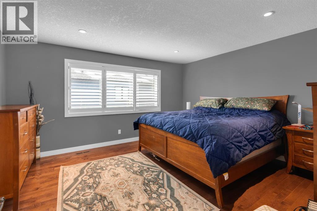 68 Westland Crescent SW, Calgary, Alberta  T3H 0W1 - Photo 18 - A2290520