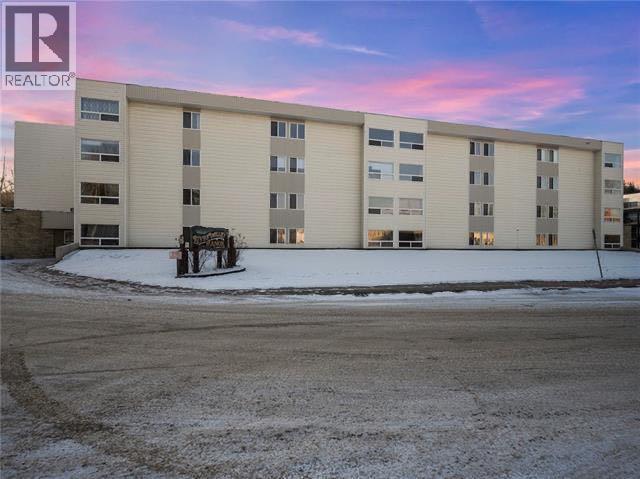 320, 111 Charles Avenue, Fort Mcmurray, Alberta  T9H 1R3 - Photo 1 - A2289738