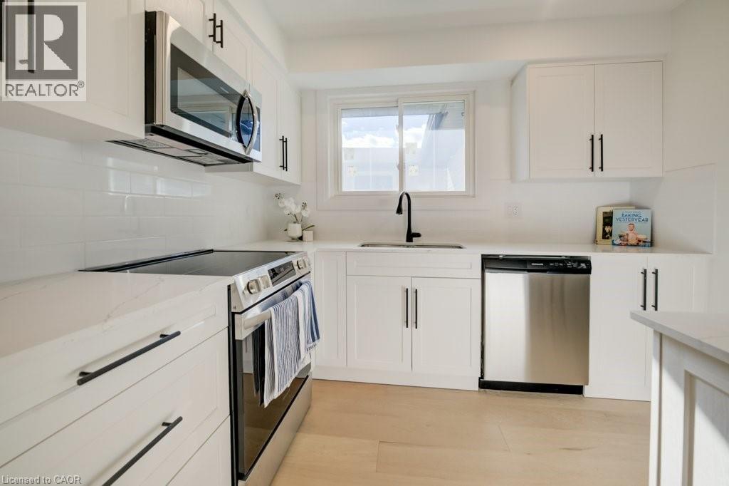 328 The Country Way, Kitchener, Ontario  N2E 2T3 - Photo 9 - 40824645