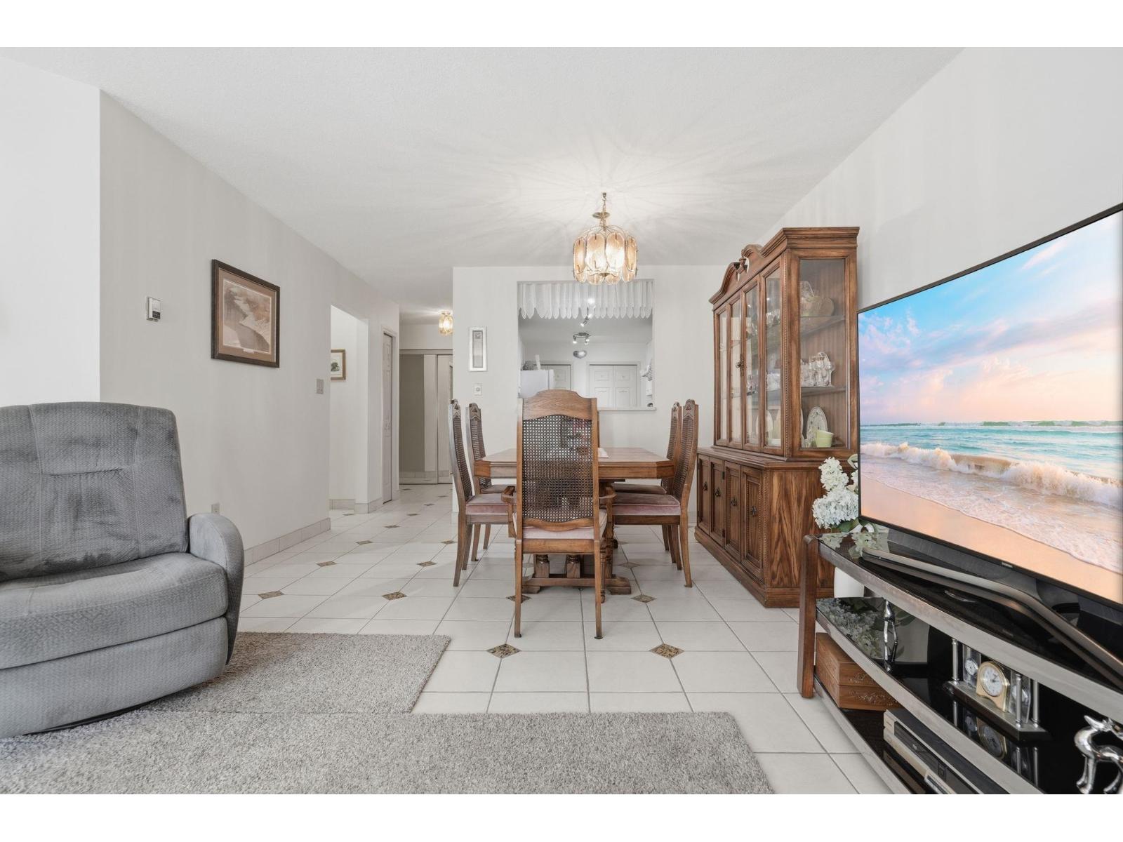 208 15300 17 Avenue, Surrey, British Columbia  V4A 8Y6 - Photo 5 - R3116454