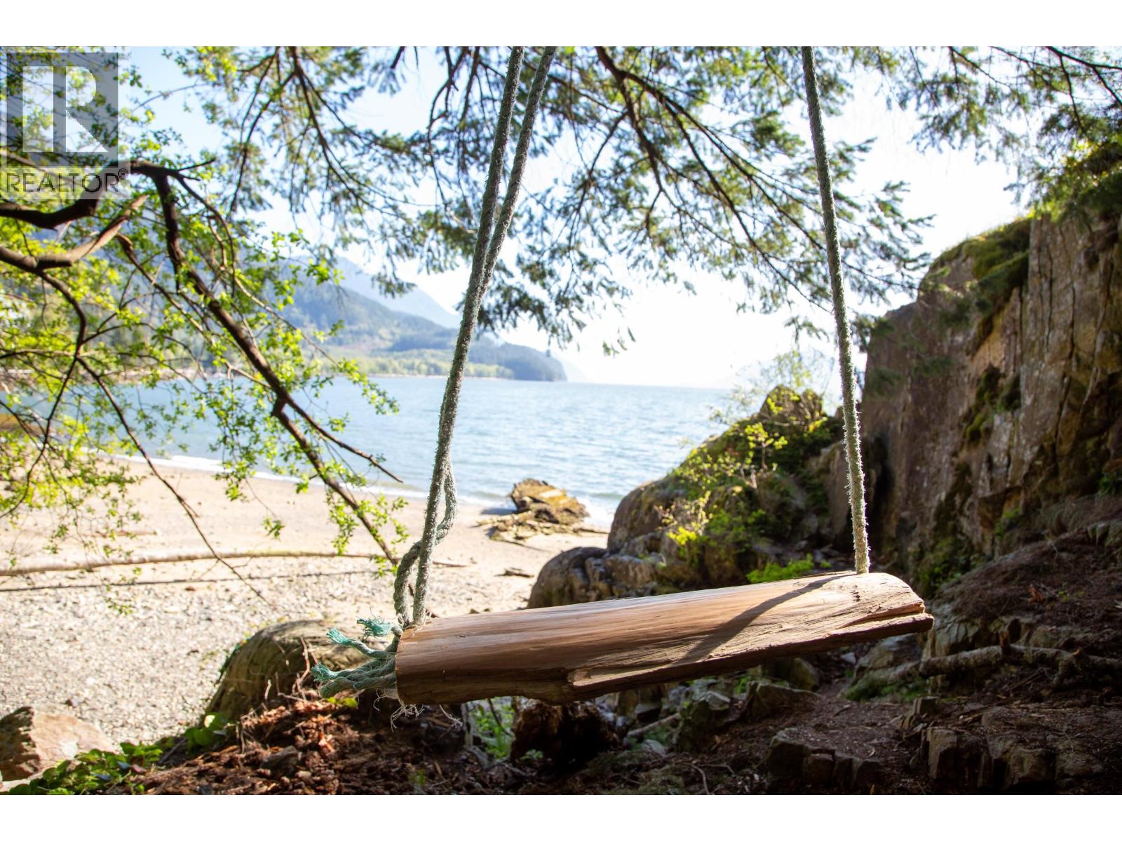 156 Shaughnessy Heights, Britannia Beach, British Columbia  V8B 1J2 - Photo 3 - R3116432