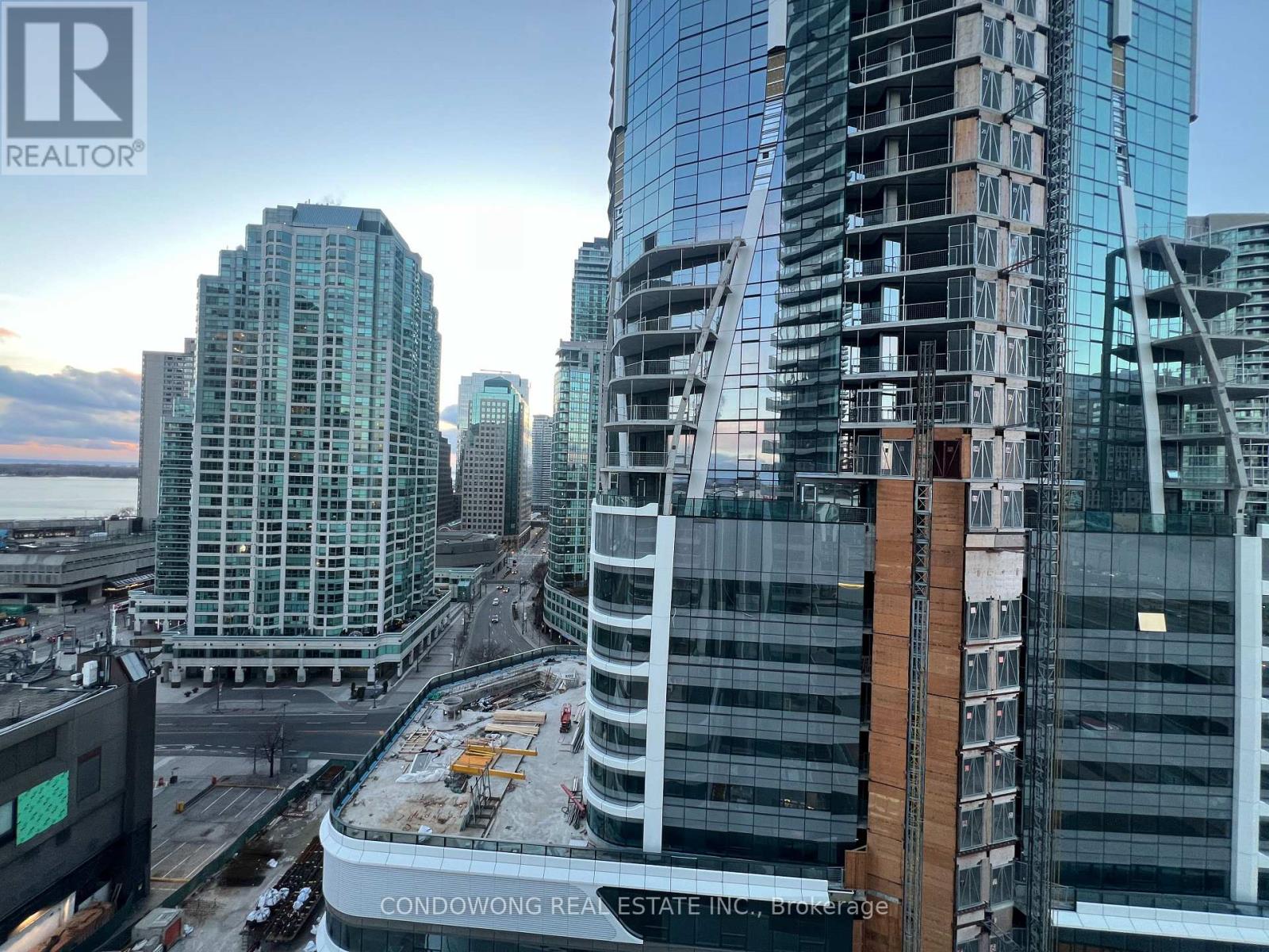 1403 - 28 Freeland Street, Toronto (Waterfront Communities), Ontario  M5E 0E3 - Photo 9 - C13050718