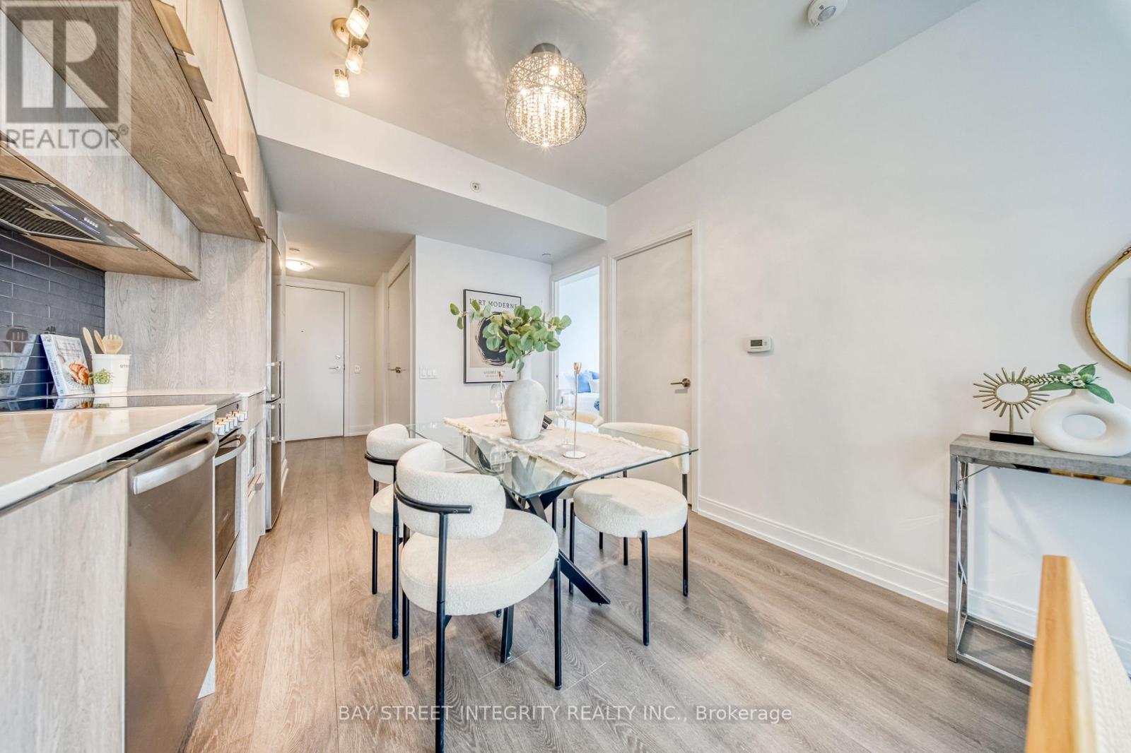 2211 - 181 Dundas Street E, Toronto, Ontario  M5A 0N5 - Photo 13 - C13050776