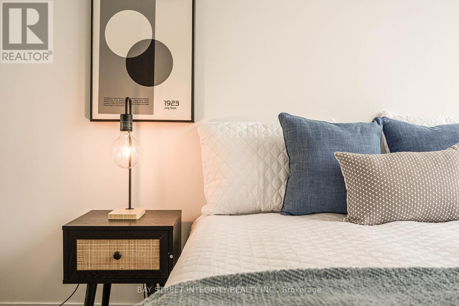 2211 - 181 Dundas Street E, Toronto, Ontario  M5A 0N5 - Photo 23 - C13050776