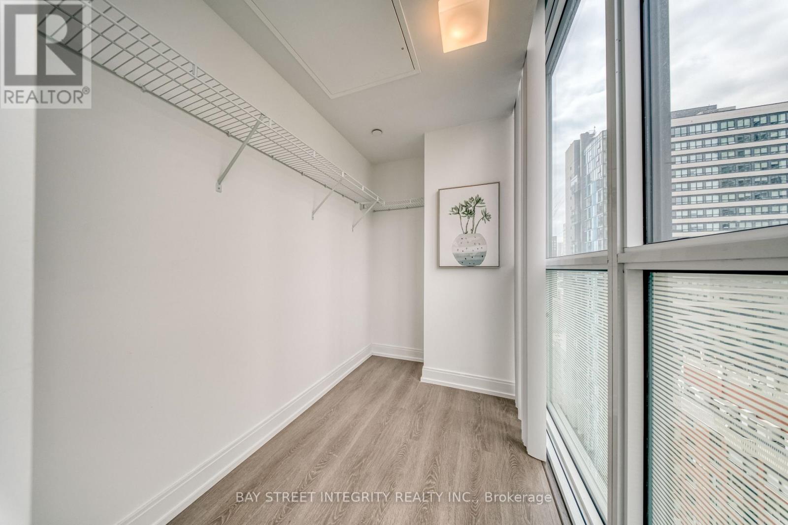 2211 - 181 Dundas Street E, Toronto, Ontario  M5A 0N5 - Photo 26 - C13050776