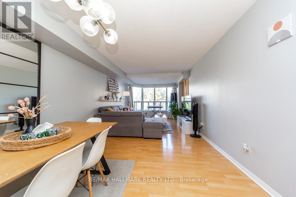 207 - 410 Mclevin Avenue, Toronto, Ontario  M1B 5J5 - Photo 4 - E13050712