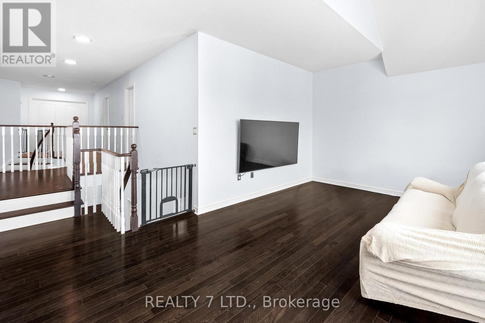 67 Jewelwing Court, Bradford West Gwillimbury (Bradford), Ontario  L3Z 0N7 - Photo 16 - N13050766