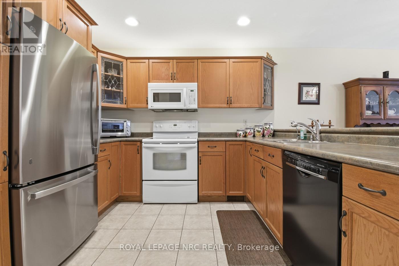 8 Portal Drive, Port Colborne, Ontario  L3K 5K3 - Photo 8 - X13050700