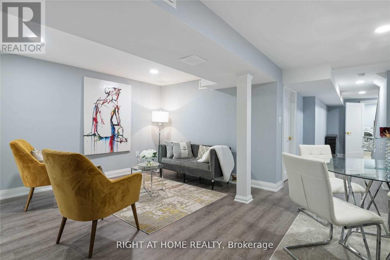 11 Michael Drive E, Richmond Hill, Ontario  L4C 5W6 - Photo 28 - N13050706