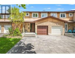 11 MICHAEL DRIVE E, Richmond Hill, Ontario