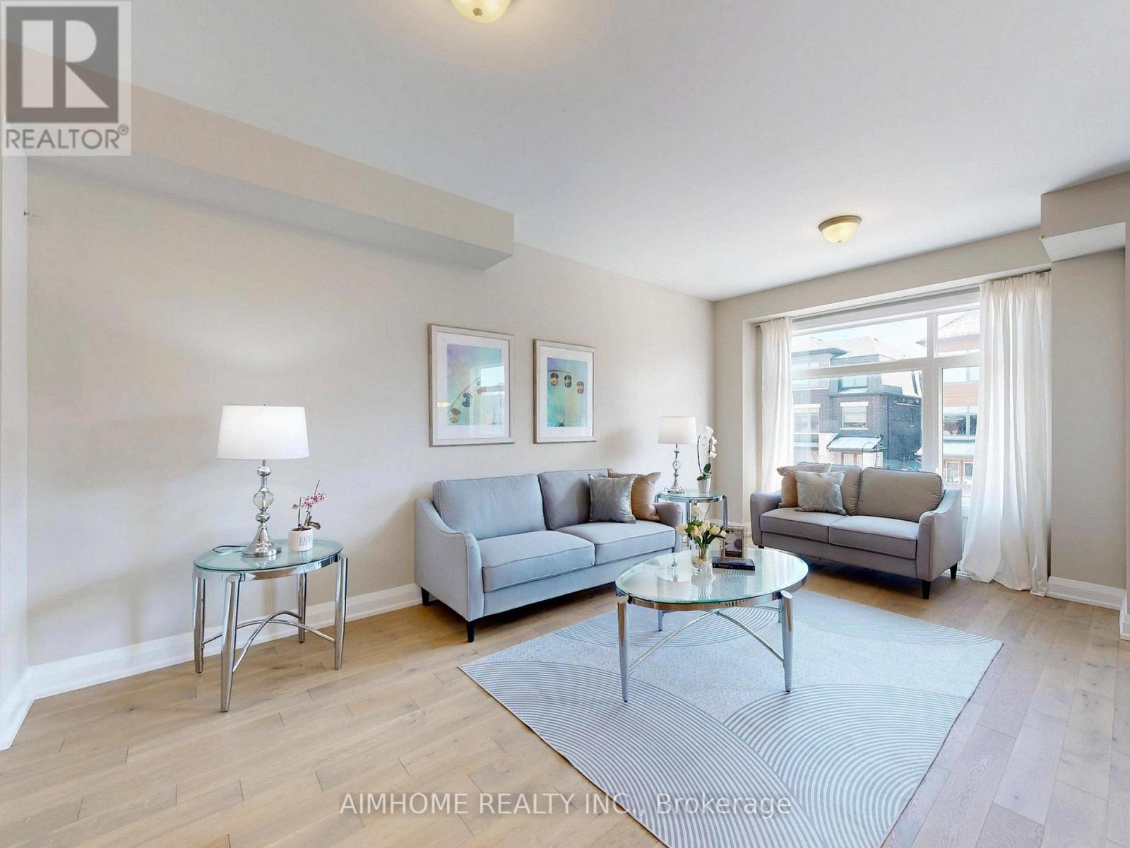 920 Isaac Phillips Way, Newmarket, Ontario  L3X 0M7 - Photo 4 - N13050750