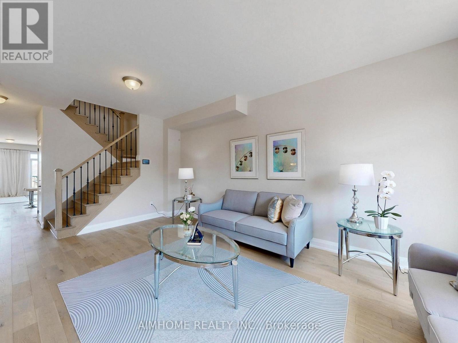 920 Isaac Phillips Way, Newmarket, Ontario  L3X 0M7 - Photo 7 - N13050750